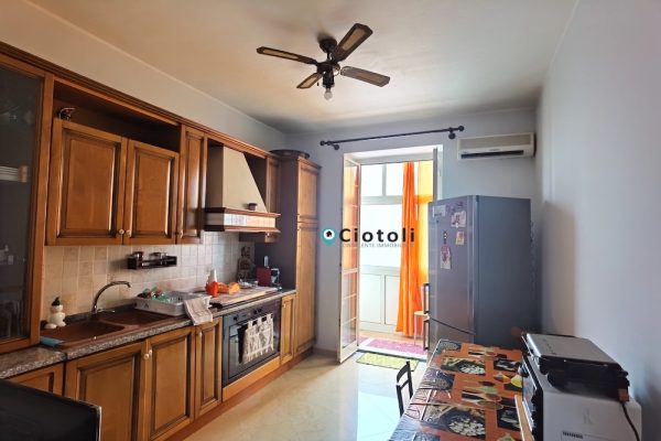 Zona Grottasanta | Appartamento quadrivani
